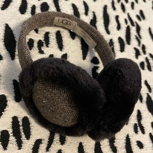 Ugg Women’s Herringbone Shearling Earmuffs